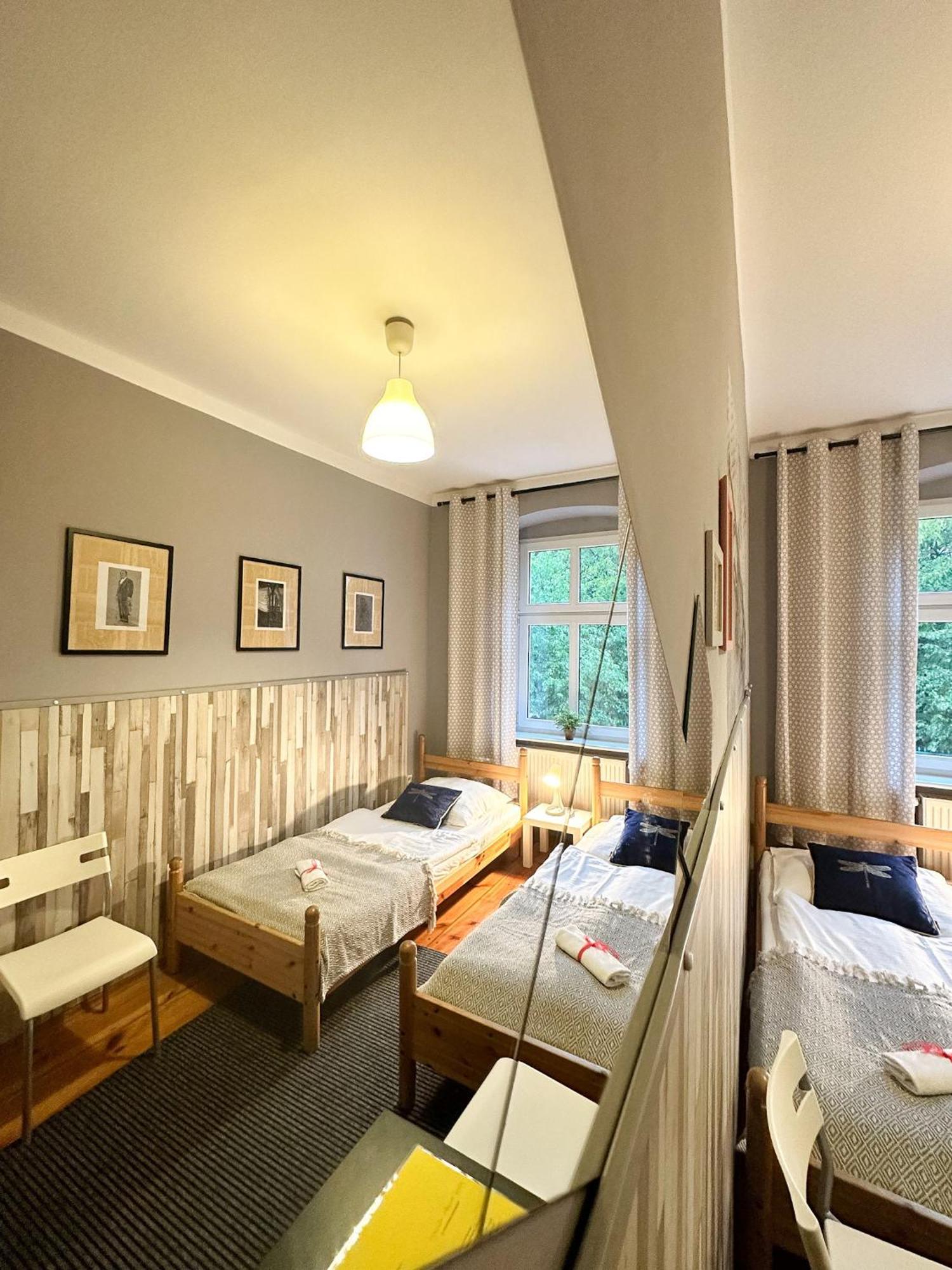 Explorer Hostel & Apartment Stare Miasto Old Town 24H Poznan Ngoại thất bức ảnh